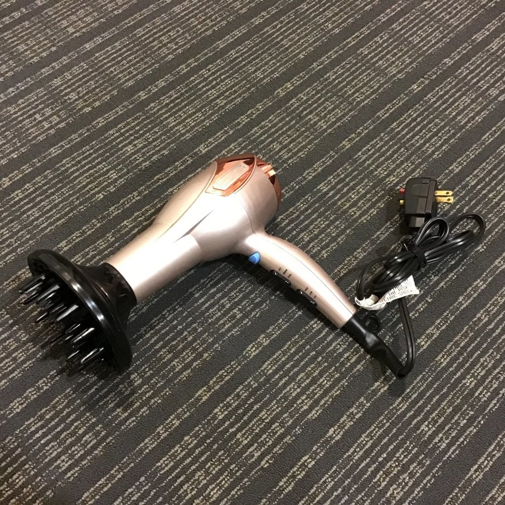 INFINITIPRO BY CONAIR Hair Dryer